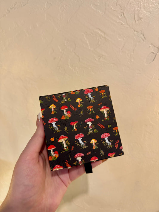Mushrooms Desk Notes